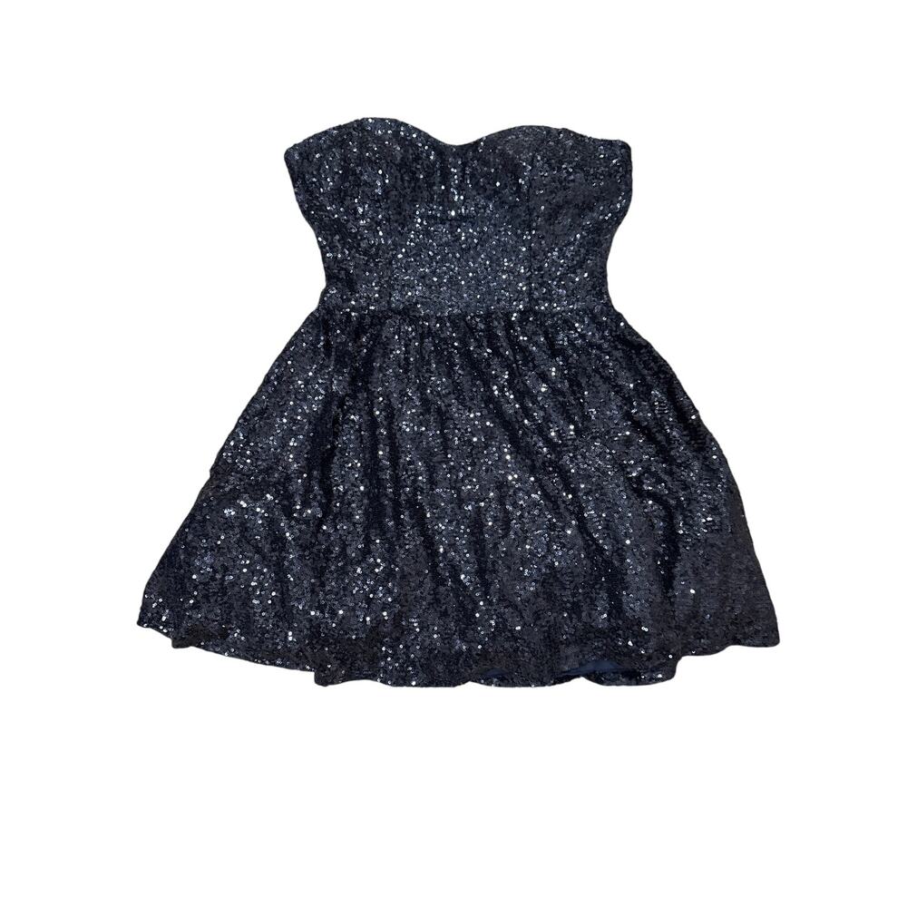 Sequined homecoming mini dress strapless in Junior’s size 11/12